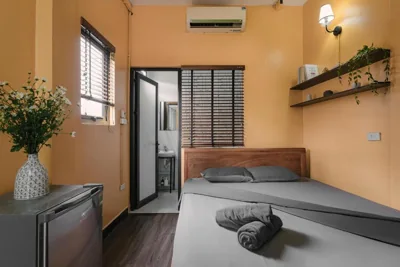 Deluxe Queen Room — Bridgo Homestay - by Hoan Kiem lake side